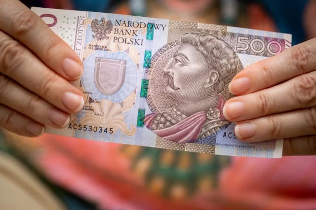 500 plus kiedy przelew - poznaj nowe terminy wypłat i zmiany