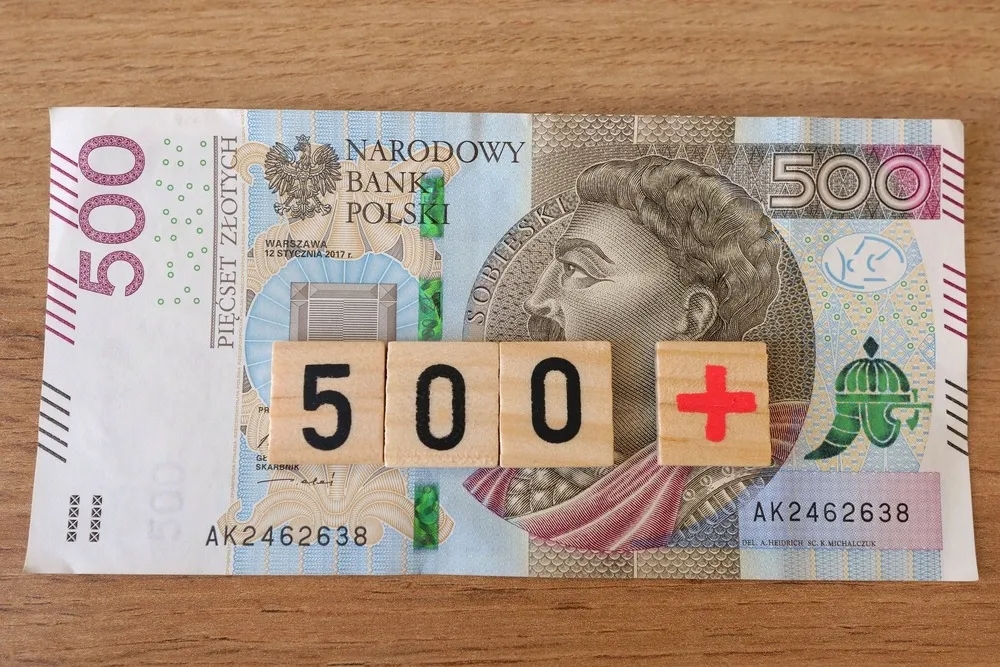 Czy 500 plus wlicza się do dochodu? Sprawdź, co musisz wiedzieć